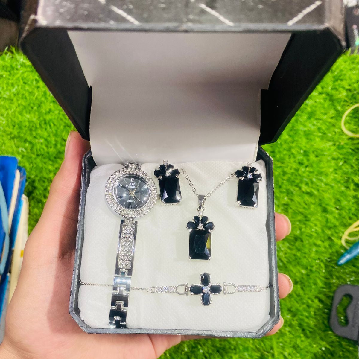 Ladies Jewellery, Watch Premium Elegant Style for Women