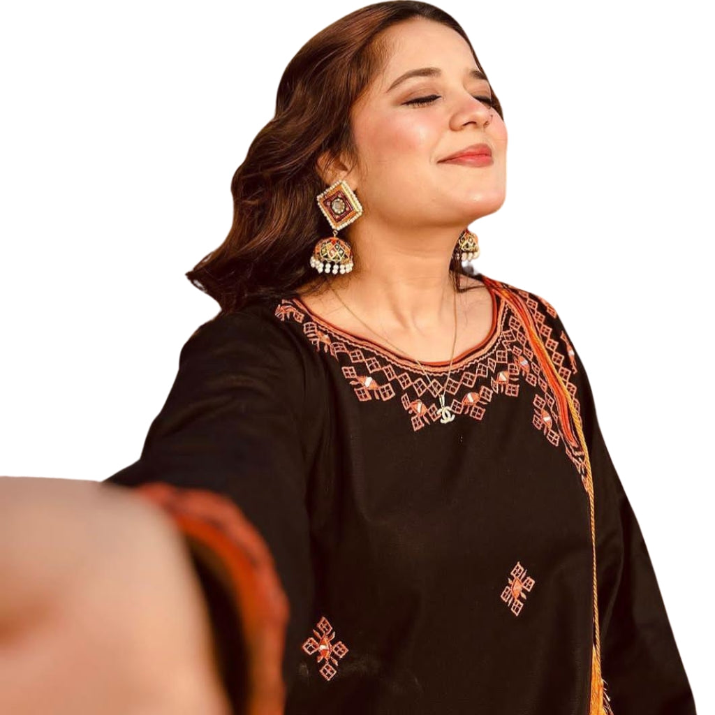 Traditional Balochi 2-Piece, Mirror Embroidery, Stylish & Comfortable, for Women