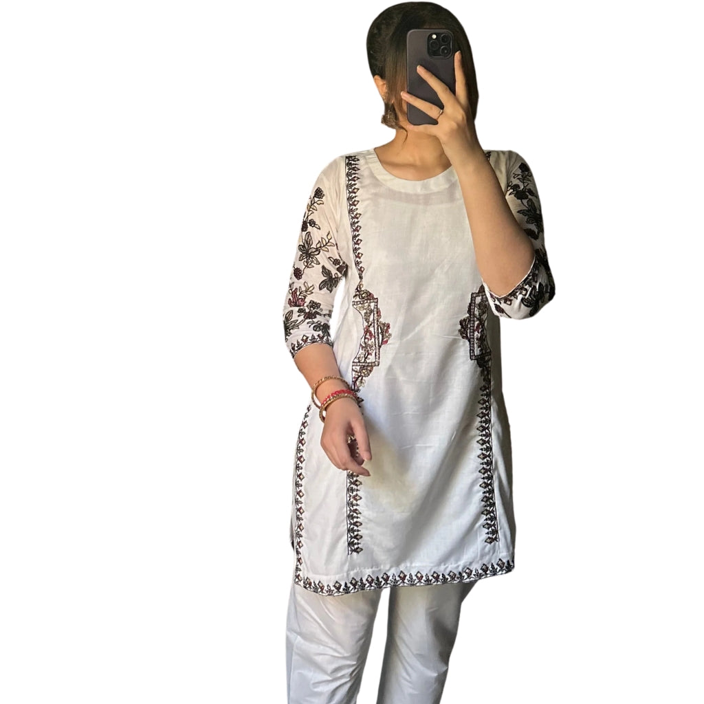 Embroidered Suit, Trendy Side Pocket Design & Premium Cotton Lawn