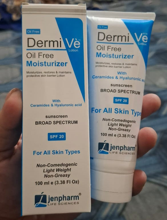Dermive Oil Free Face Moisturizer For Oily And Sensitive Skin