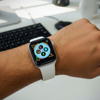 Smart Watch With Stylish Display for Everyday Wear