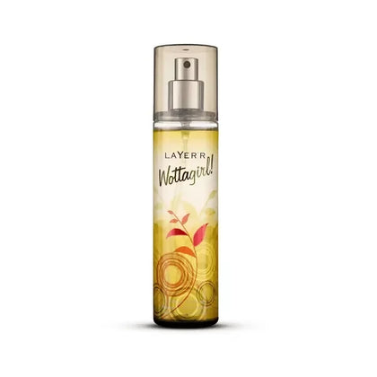 Layer’r Wottagirl Fresh Citrus Body Splash for Women – Long-Lasting Fruity Fragrance with Apple, Grapefruit & Amber – 135 ml, Skin-Friendly Mist – Made in India