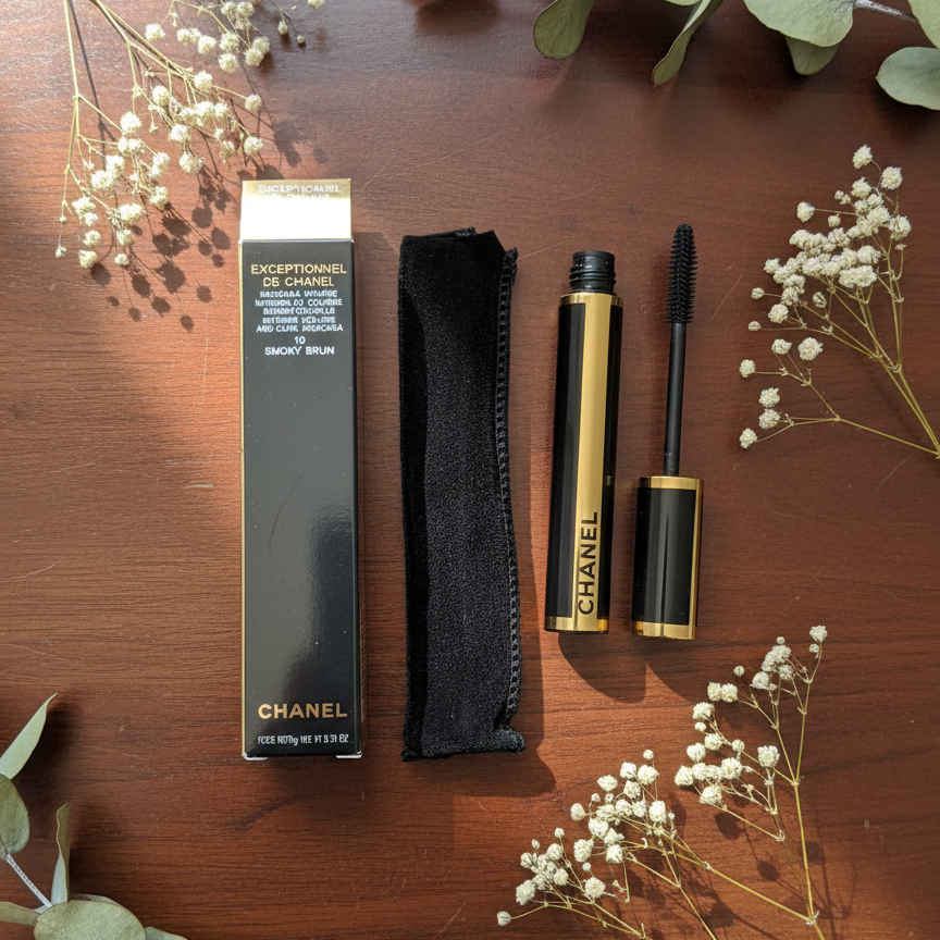 Le Volume De Chanel Mascara – Instant Volume, Fuller & Thicker Lashes |