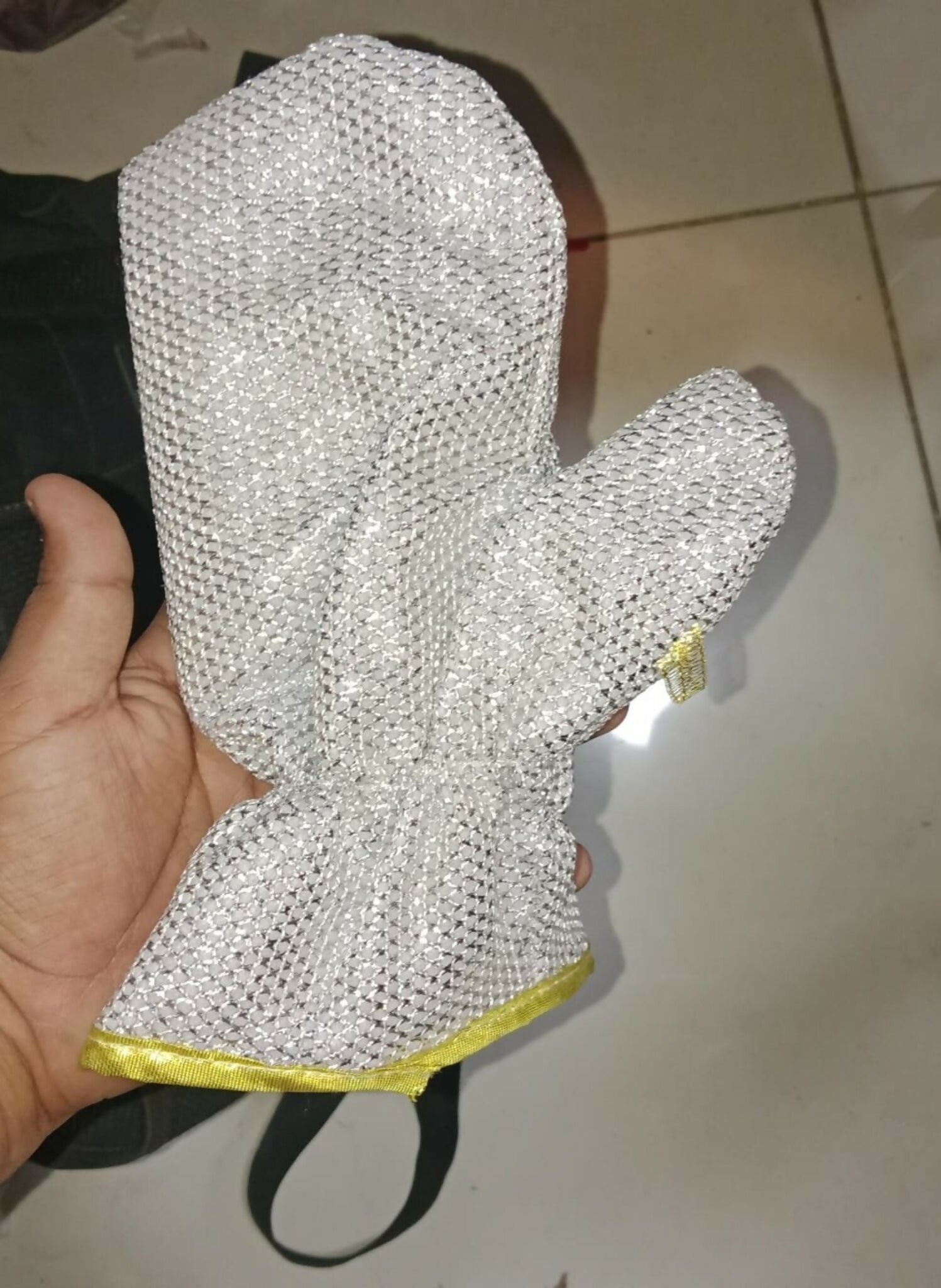 Pack Of 1 Heavy-Duty Wire Scrubber Dishwashing Mitts