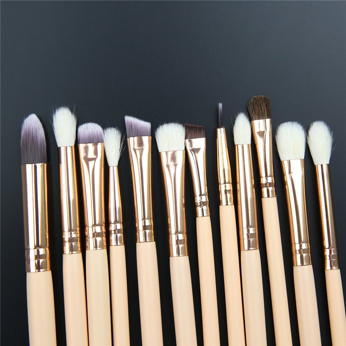 15-Piece Goat Hair Makeup Brush Set with Case