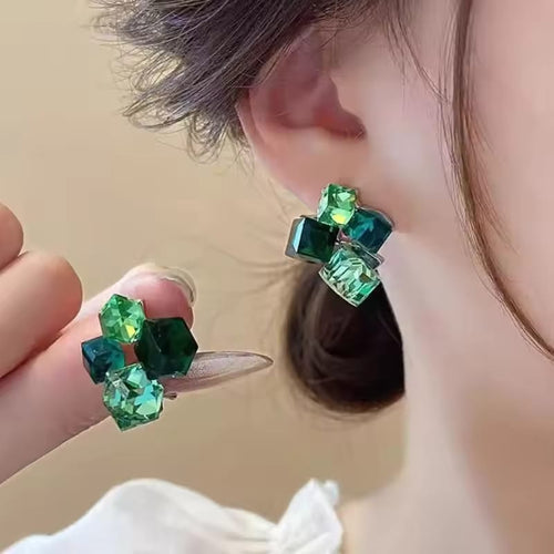 Crystal Sparkling Korean Earrings – Elegant Women’s Fashion Jewellery