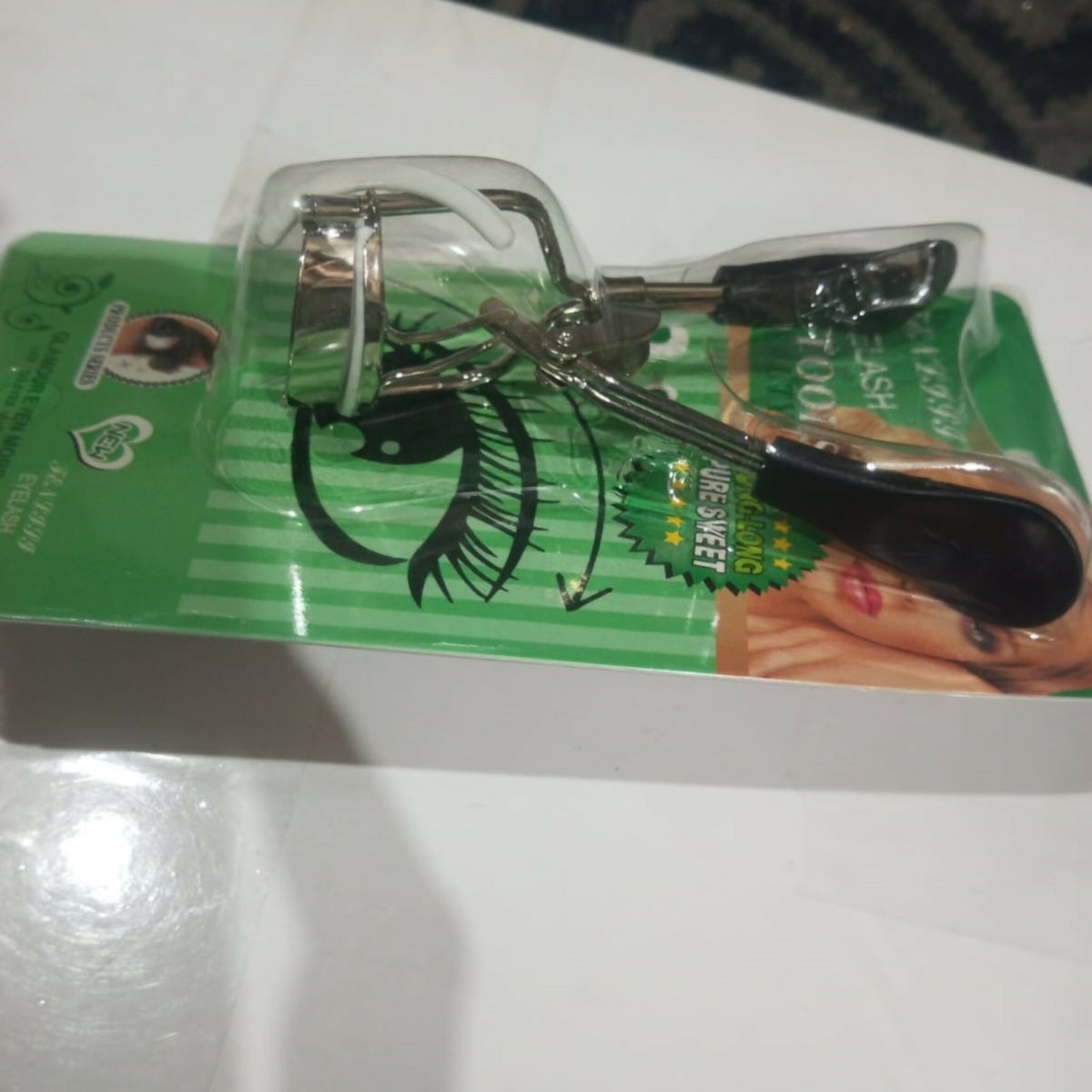 Professional Eye Lash Curler - Cosmetic Product Designed For Eye Care And Daily Makeup Routine (Random Color)