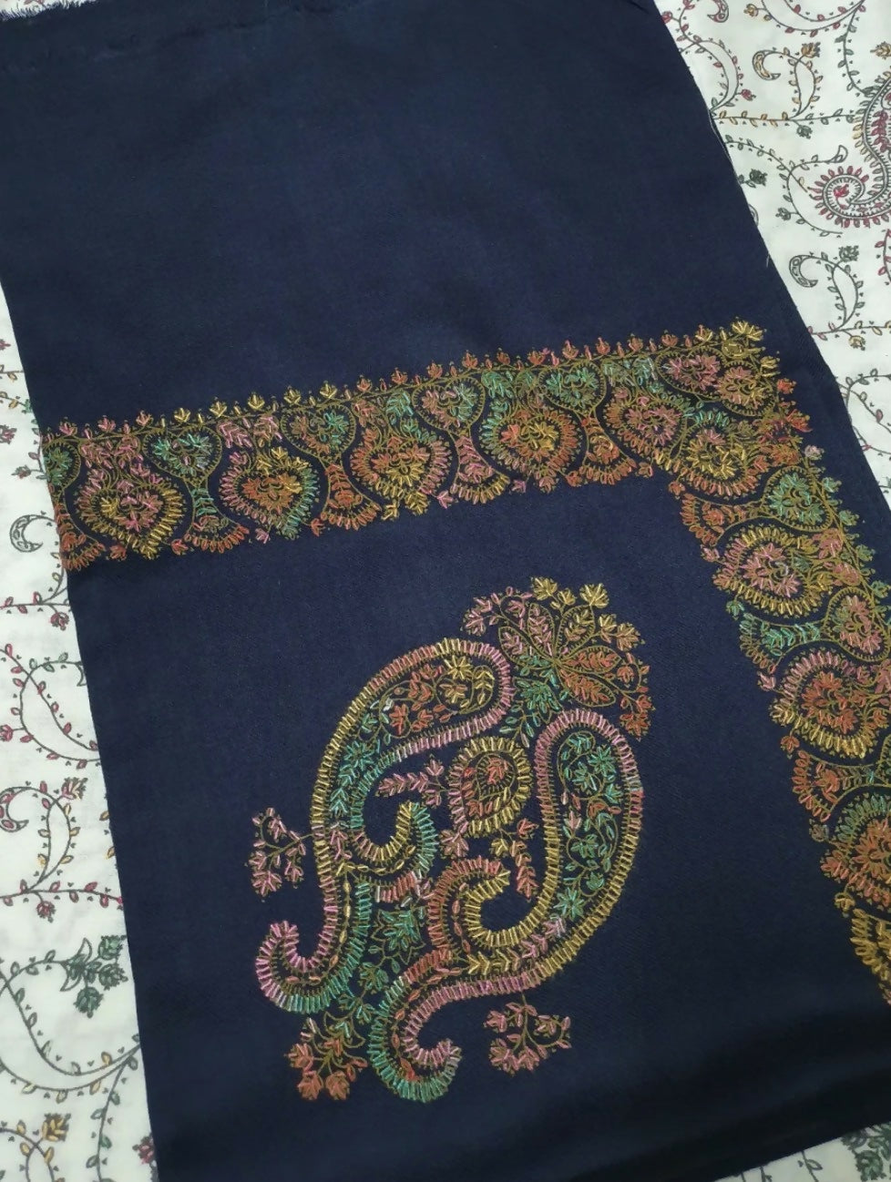 Cashmere Karhai Shawl For Women And Girls