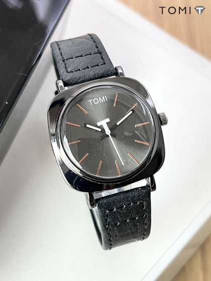 TOMI Leather Strap Watch