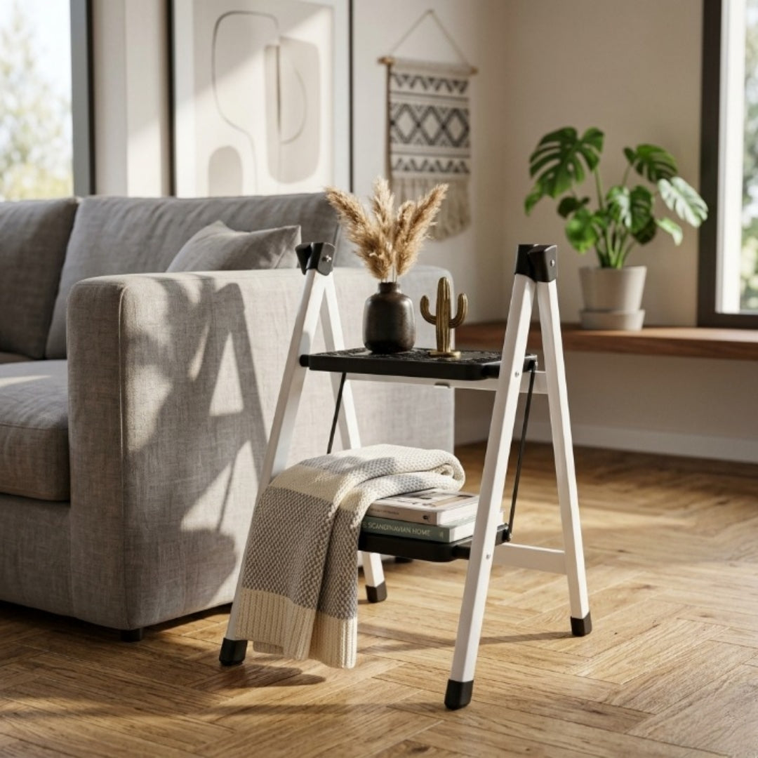 Anti-slip step ladder