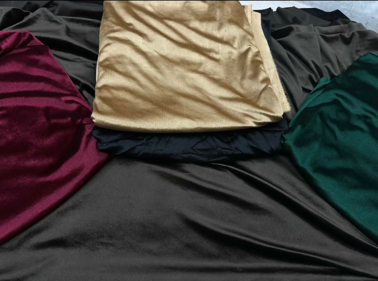 Korean Valvet 2Pc Suit For Women and Girls