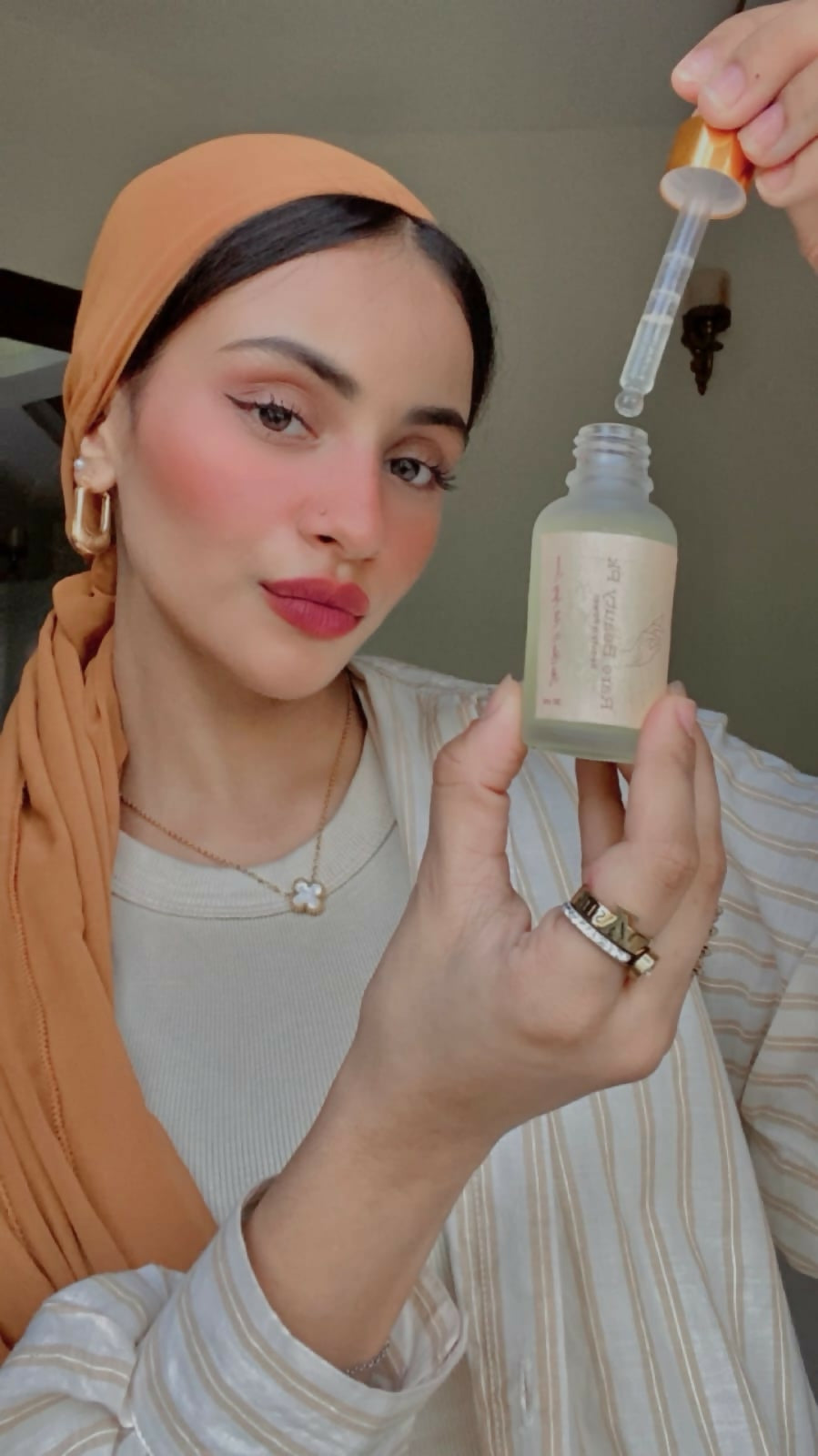 Organic Skin Glow Serum, Anti-Aging, Deep Hydration, for All Skin Types