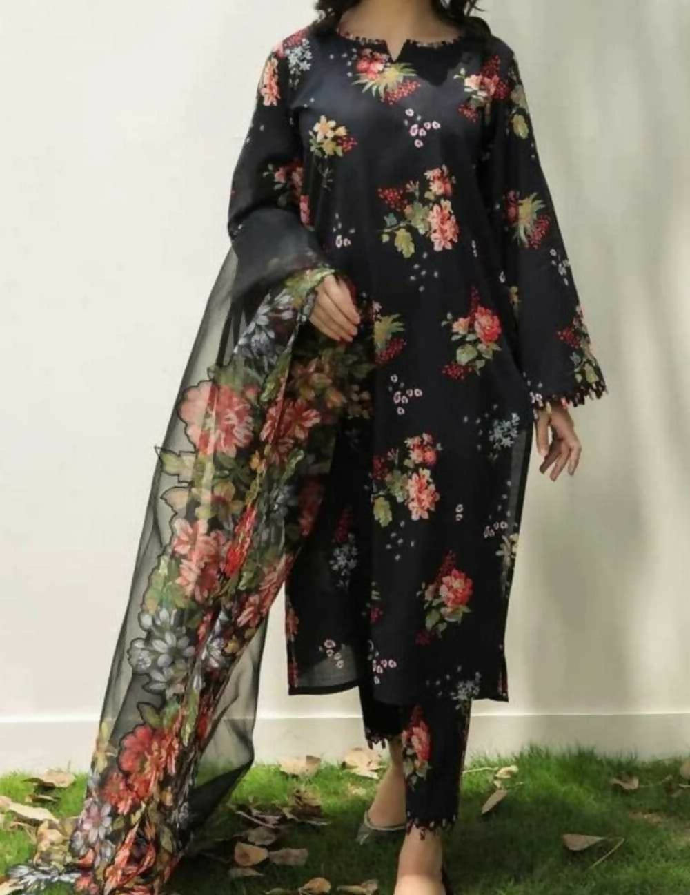 Digital Printed 3 Piece Swiss Lawn With Organza Dupatta Collection 02