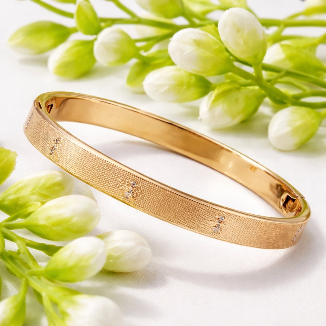 Bracelet, Adjustable Gold Bangle Bracelet Stylish Imported for Women