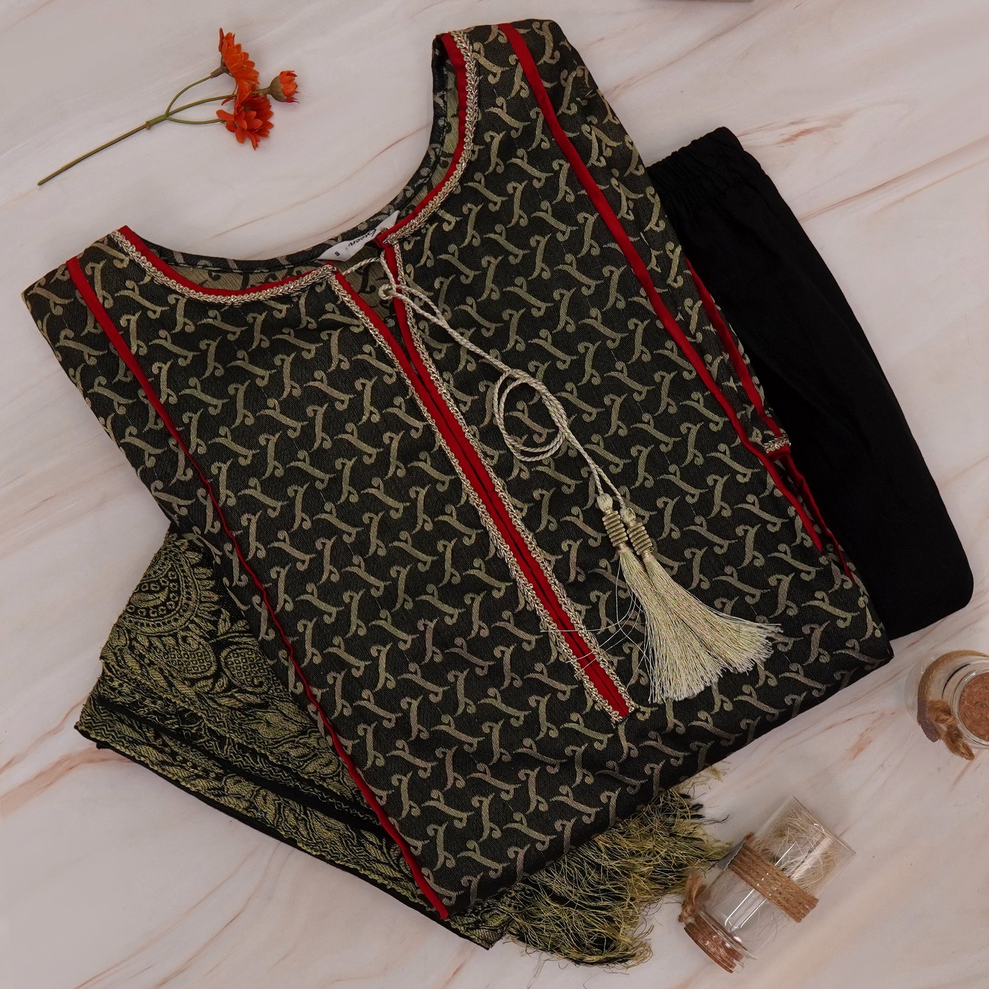 Black Lawn 3-Piece Suit