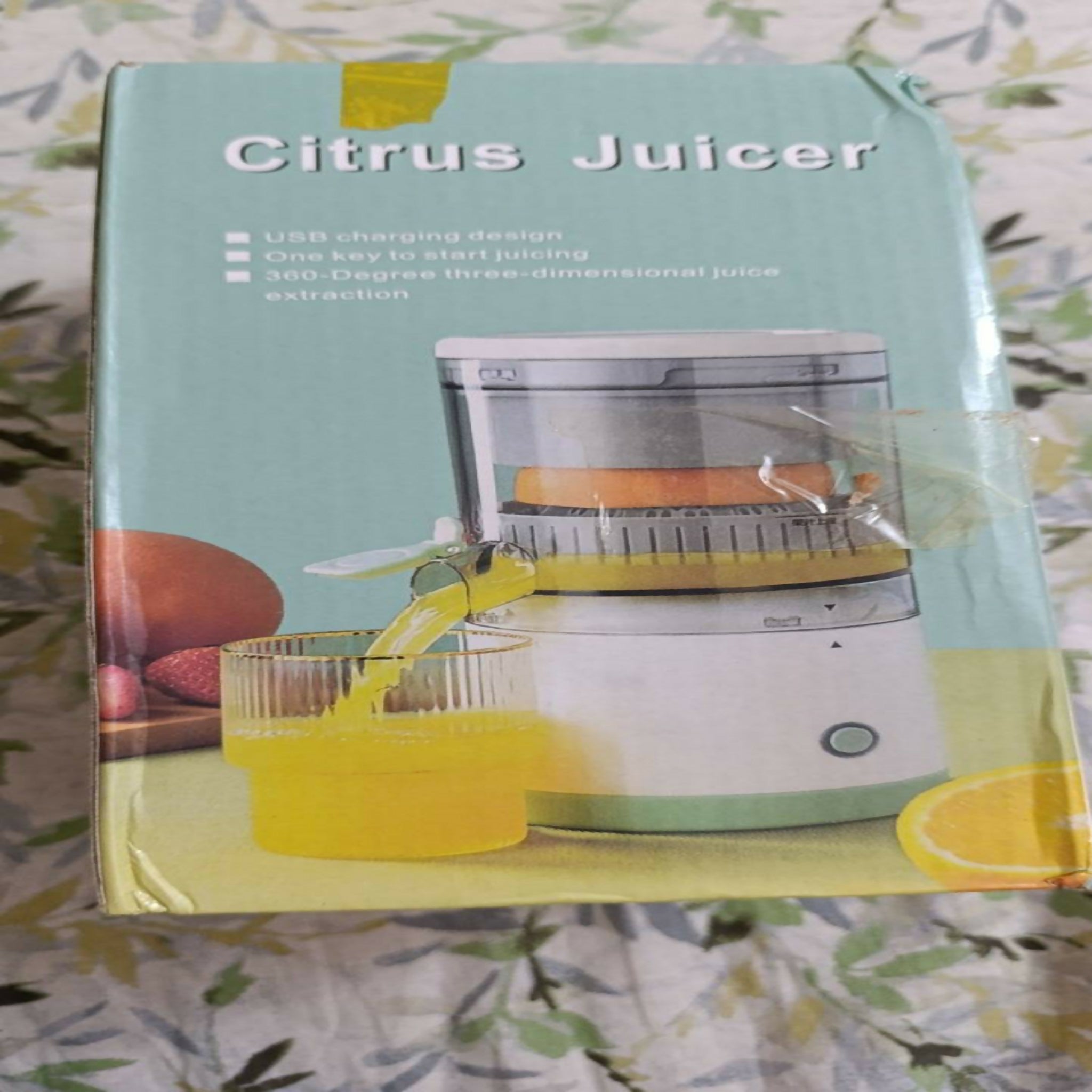 Portable USB Rechargeable Citrus Juicer – Automatic Wireless Orange & Lemon Juicer