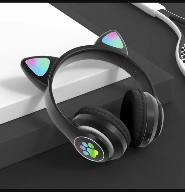 Cat Ear Bluetooth Headphones Pink With LED Light