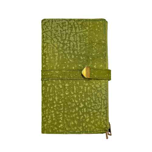 Ruvee green leather clutch wallet for women – fresh, vibrant, and fashion-forward