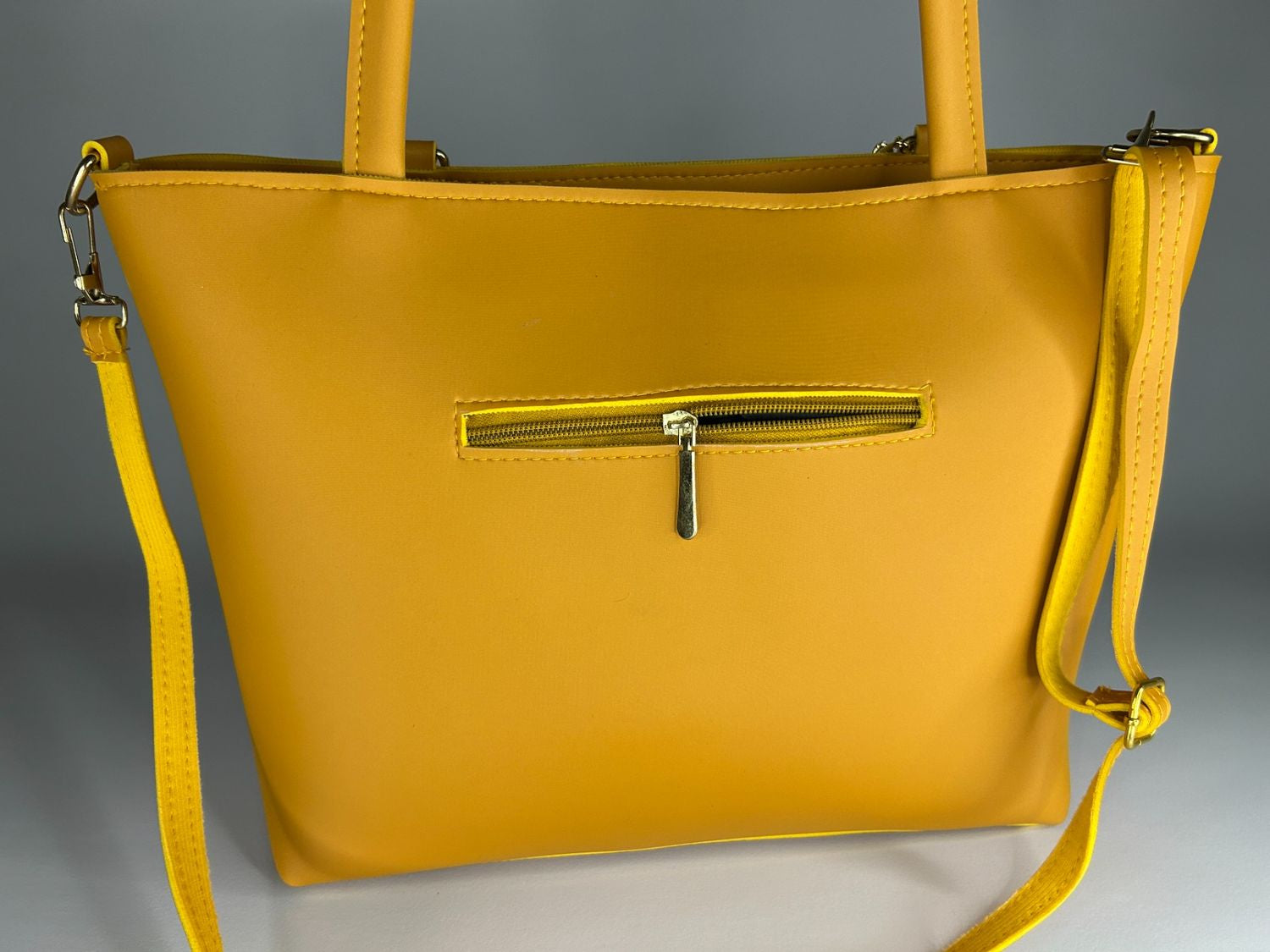 Minimalist Crossbody Bag – Honey Orange