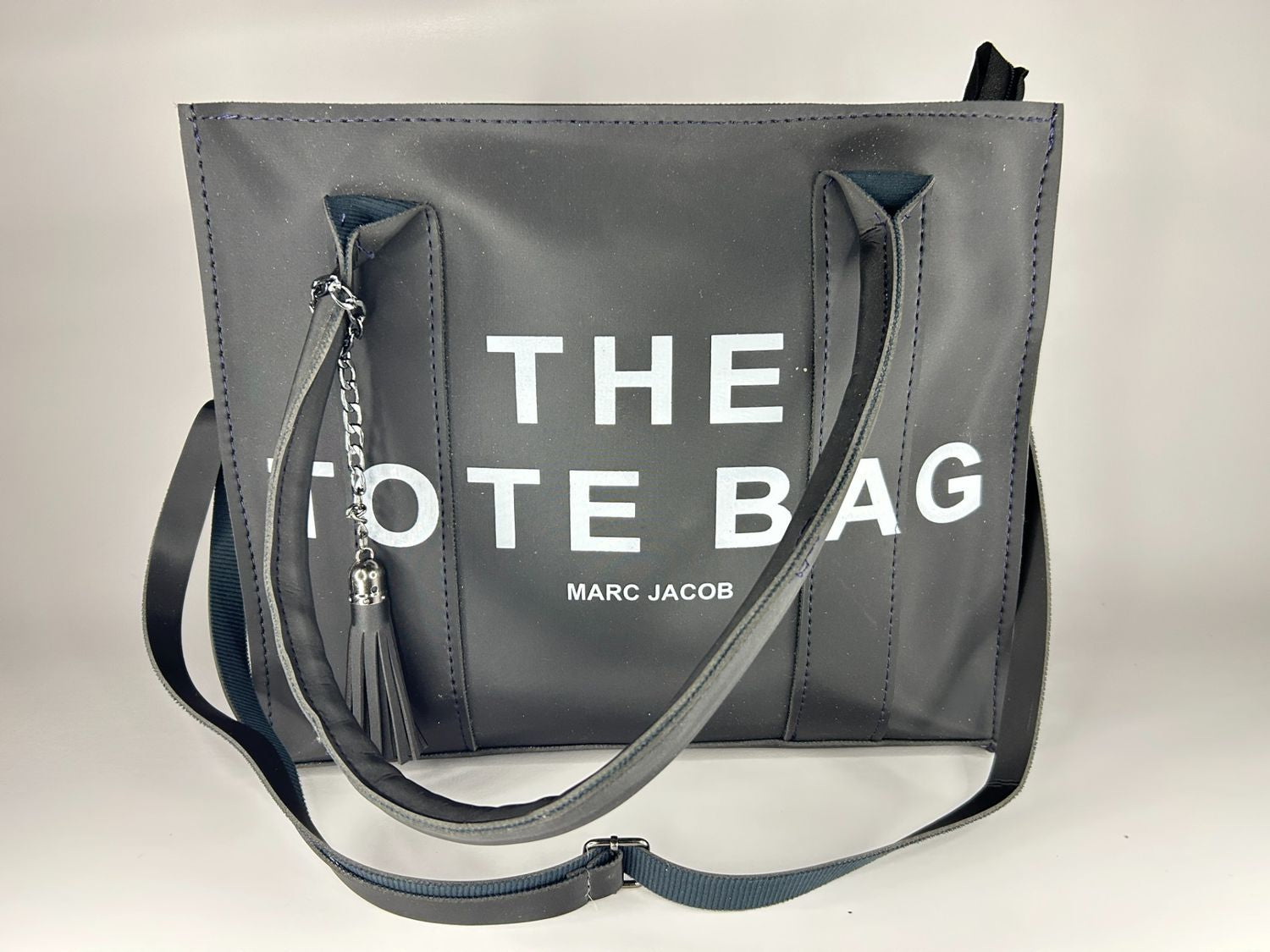 Chic Mini Handbag – Black