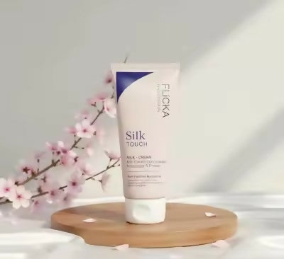 Flicka Silk Touch 3 In 1 Moisturizer And Primer