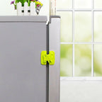 01 PCs Cute Dog Shape Cartoon Cabinet Door Child Safe Lock Refrigerator Toilet Baby Safety Tools