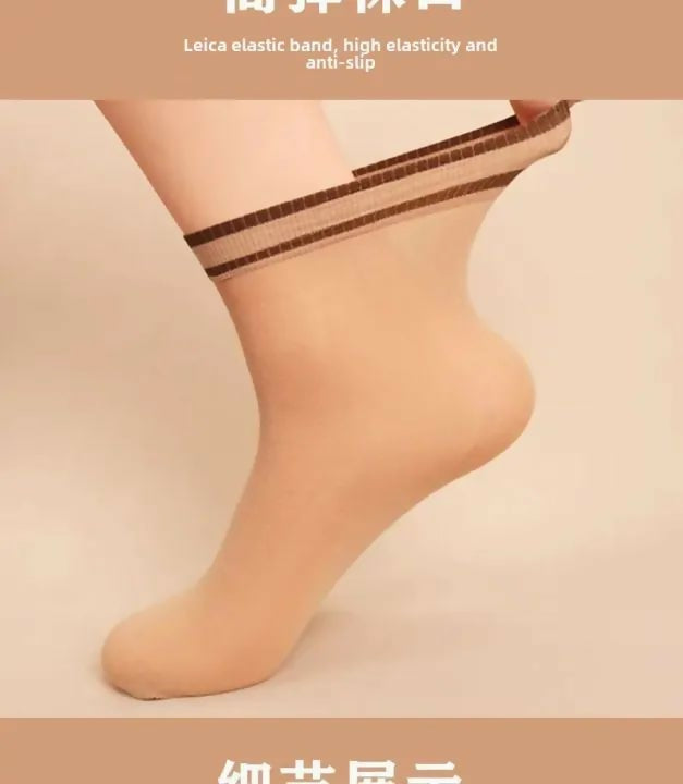 Pack 10 Pairs Women's Mid-Thick Breathable Socks (Skin & Black)