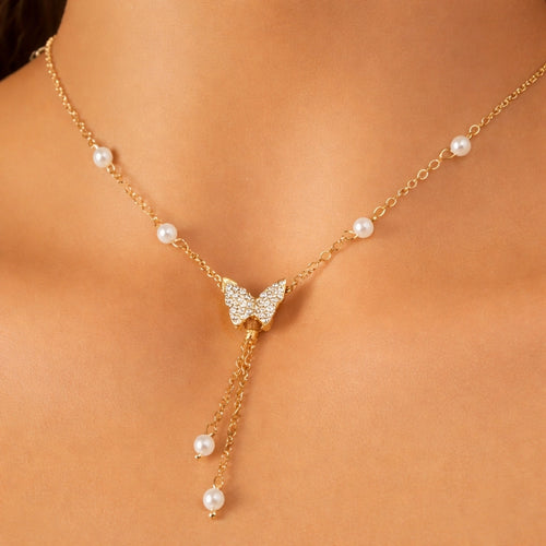 Necklace, Pearl Butterfly Pendant Elegant Jewelry for Women