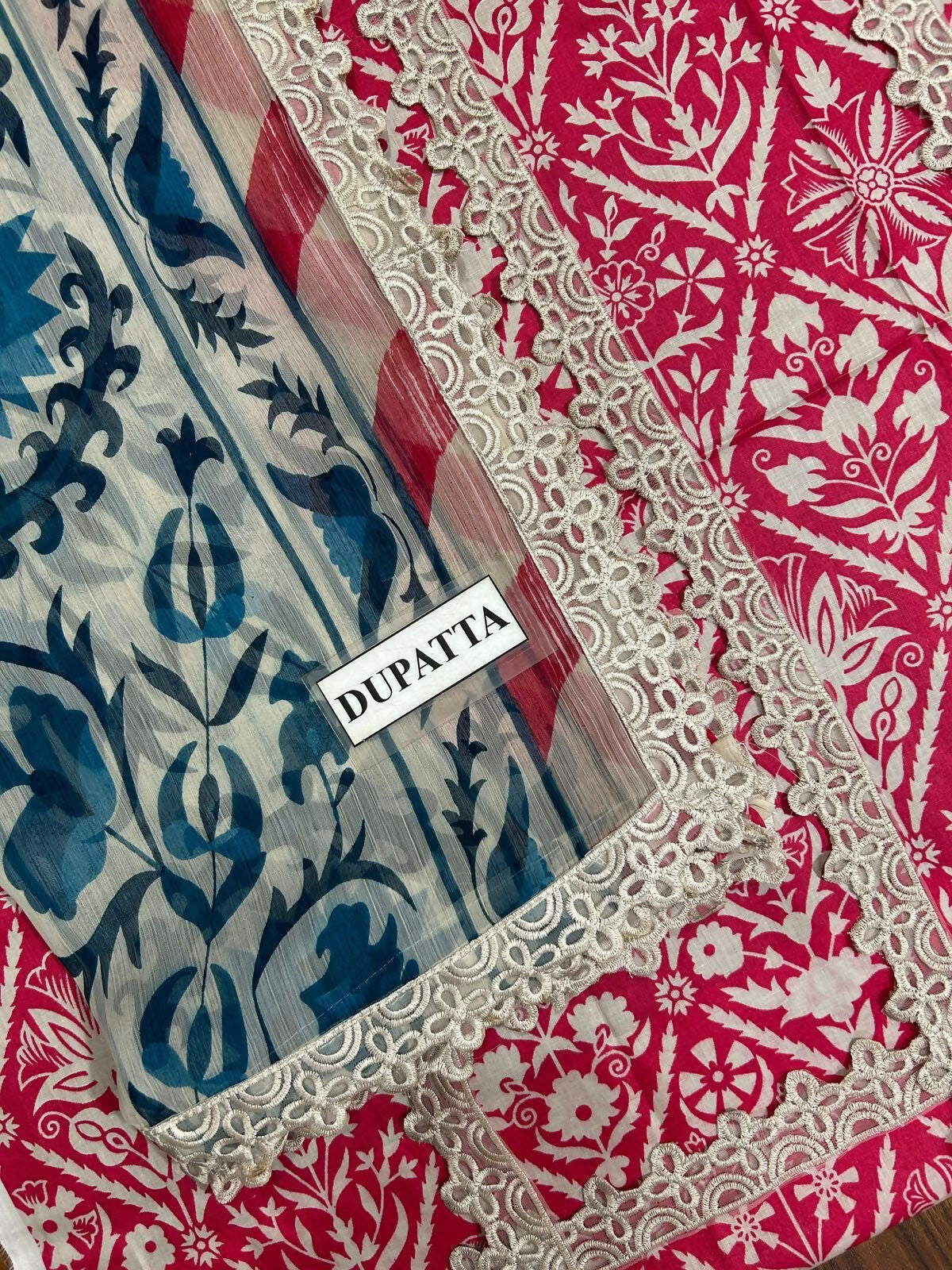 ☆Brand Name : ANEELA’S☆ ☆Fabric Details : Lawn & Chiffon☆