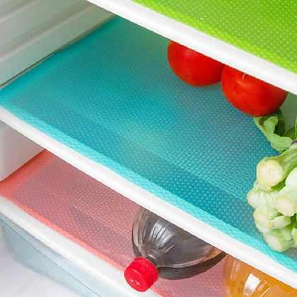 Anti-Slip Fridge Sheet Roll – 45x150cm – Spill-Proof Refrigerator Liner for Organized Shelves (Random color)