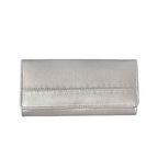 Nuvina silver clutch – elegant metallic leather accessory for women’s night out