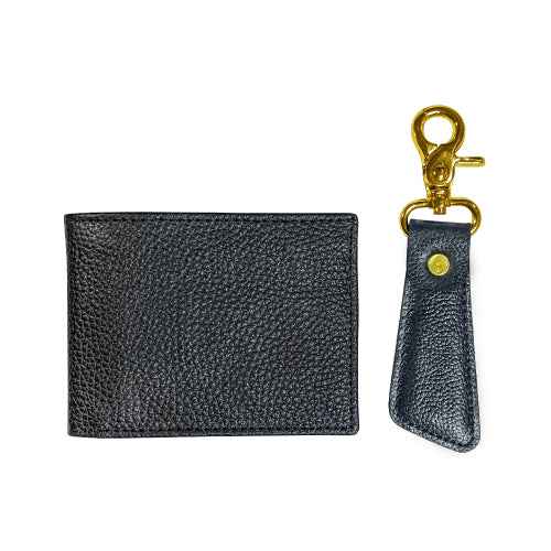 Gift box containing black leather men’s wallet and keychain – premium presentation