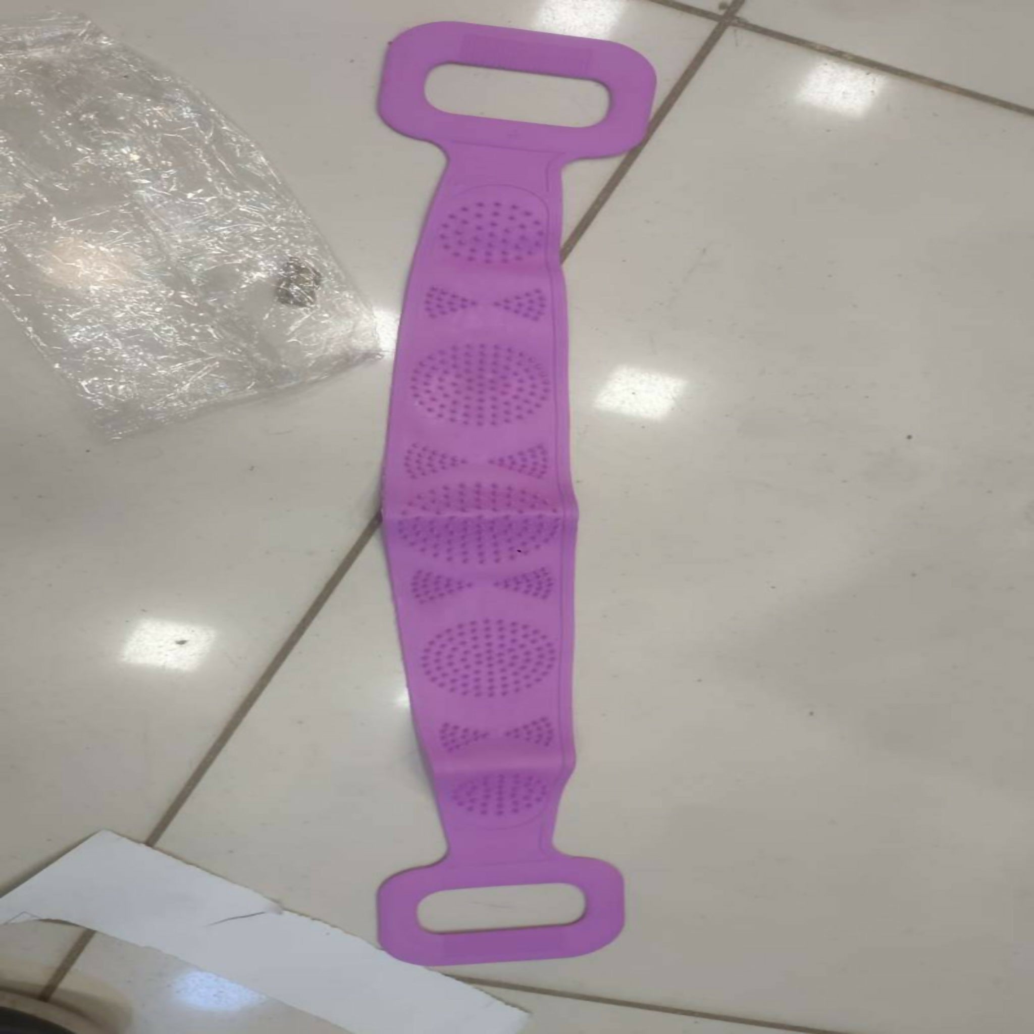 Silicone Back Scrubber Strap – Soft Exfoliating Body Wash Belt for Bath & Shower | Random Color