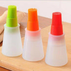 Portable Silicone Oil Bottle with Brush – Refillable Oil Dispenser for Baking, Cooking & BBQ SEO Description: Make cooking, baking, and grilling easier with this Portable Silicone Oil Bottle with Brush. The flexible silicone bottle provides co