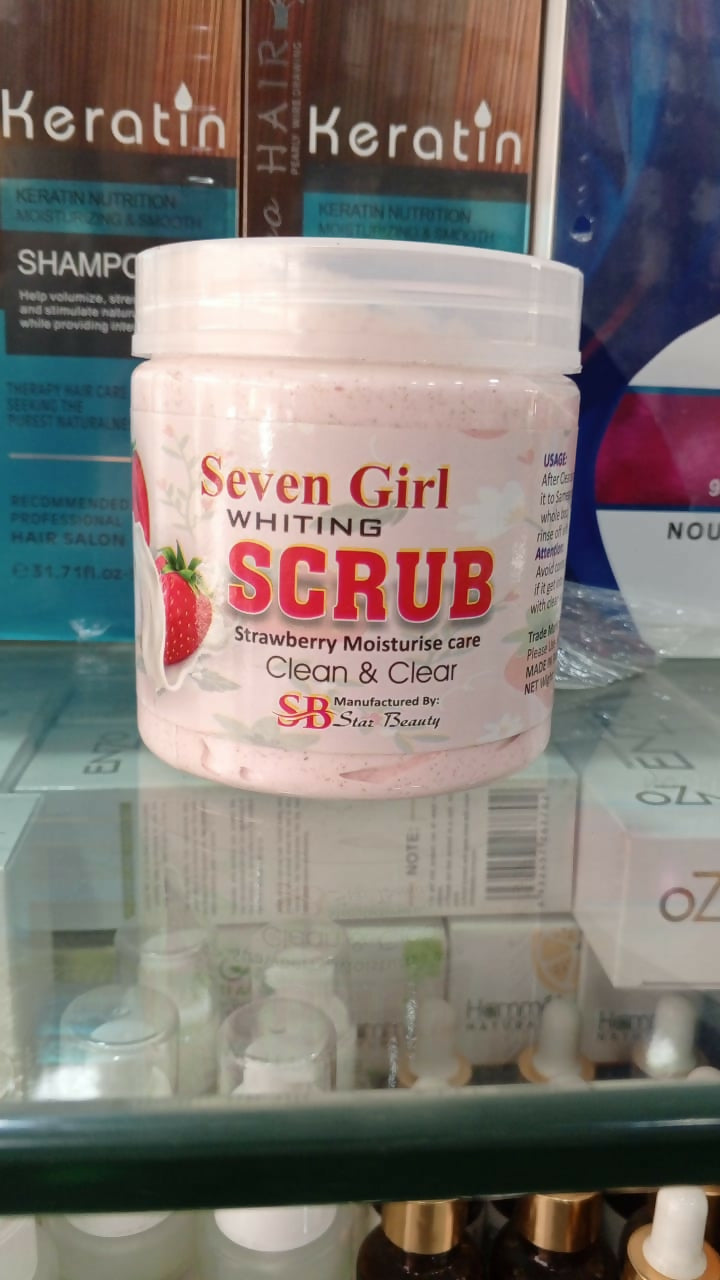 Seven Girl Whitening Scrub Strawberry Moisturise Care – Big Size