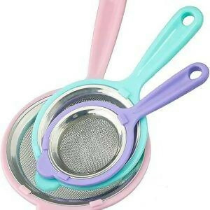 Colorful Stainless Steel Mesh Tea Strainer with Plastic Handle-medium