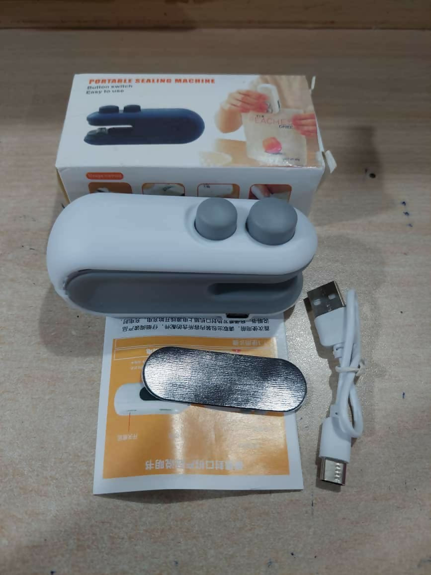 Pc Mini Heat Sealing Machine 2-In-1 Cutter & Sealer With USB Cable – Compact USB Rechargeable Food Bag Sealer For Snacks And Storage (Random Color)
