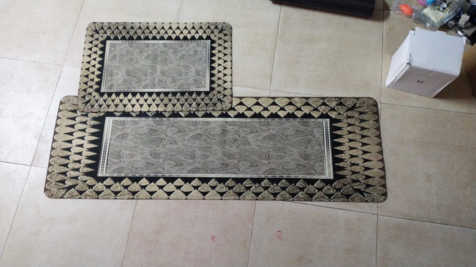 Velveteen Non Slip Floor Mat Absorbent Door and Kitchen Mat
