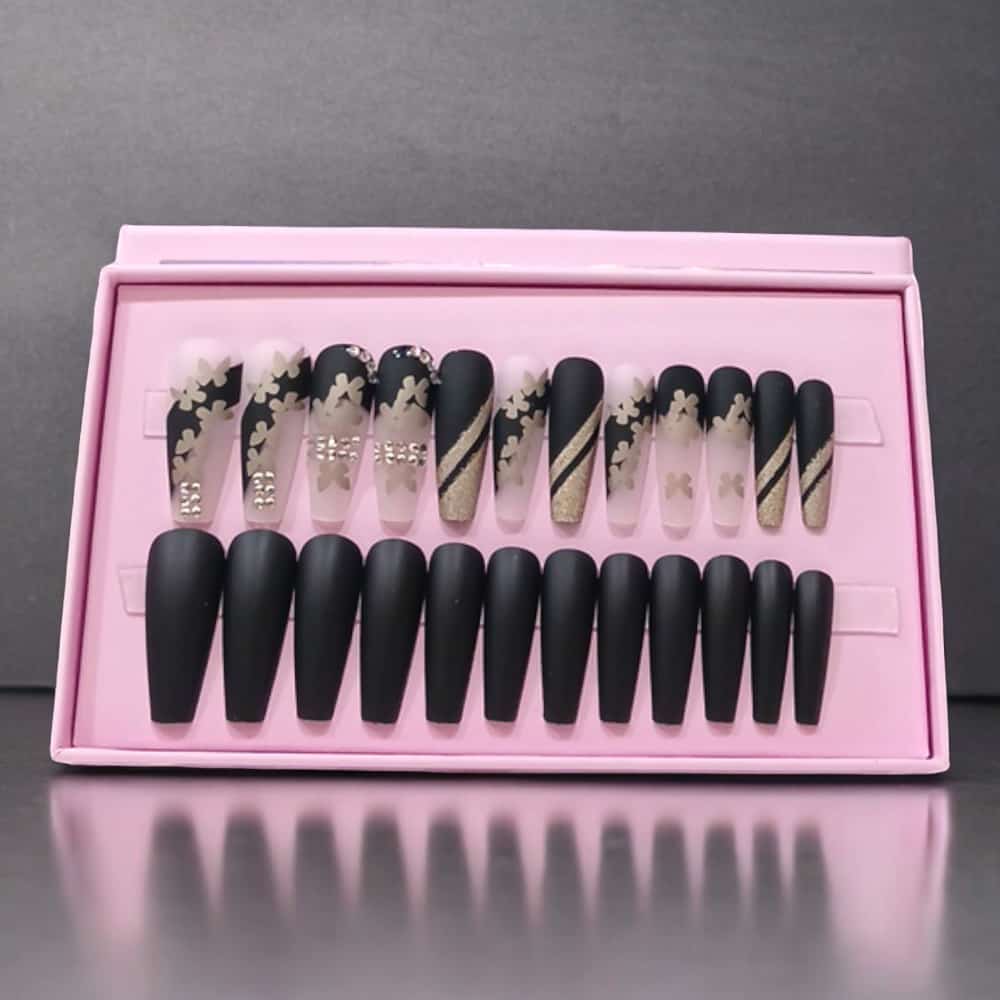 O.TWO.O Nail Polish, Vibrant Shades with Glossy Finish