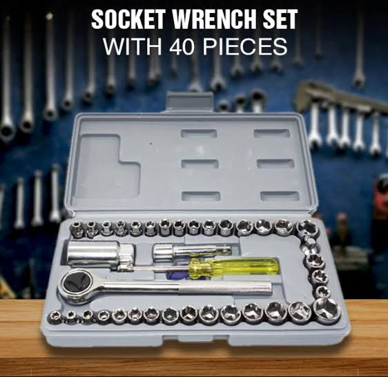 Socket Wrench Tool Kit, with Screwdrivers and Socket Set, Aiwa 40-Piece