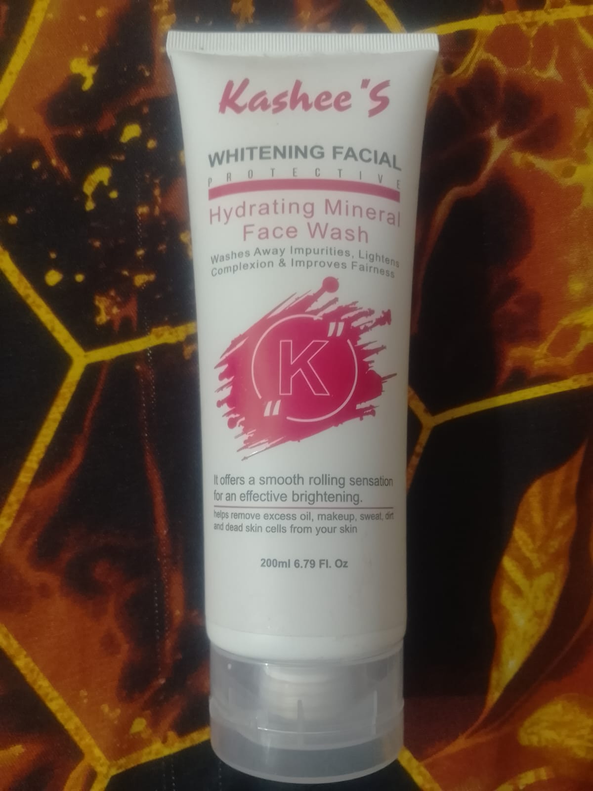 Kashee's Hydrating Mineral Face Wash – Whitening &amp; Brightening Formula - 200ml - face wash