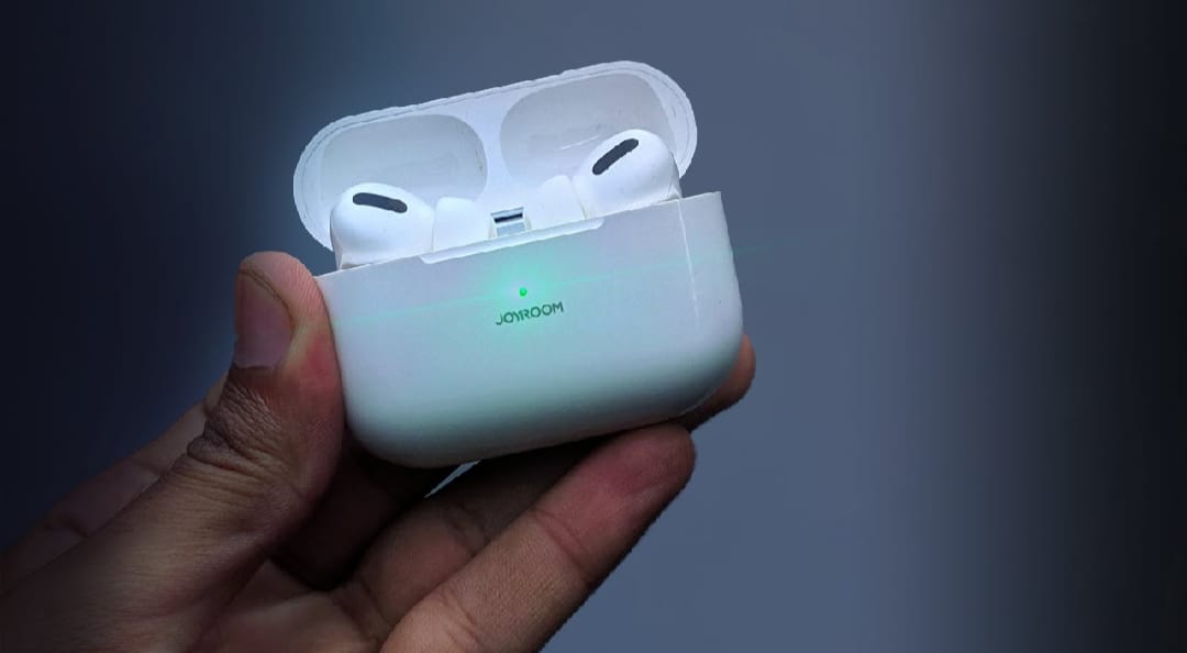 JOYROOM Pro 2 Airpods,  for iOS and Android with Silicone Case