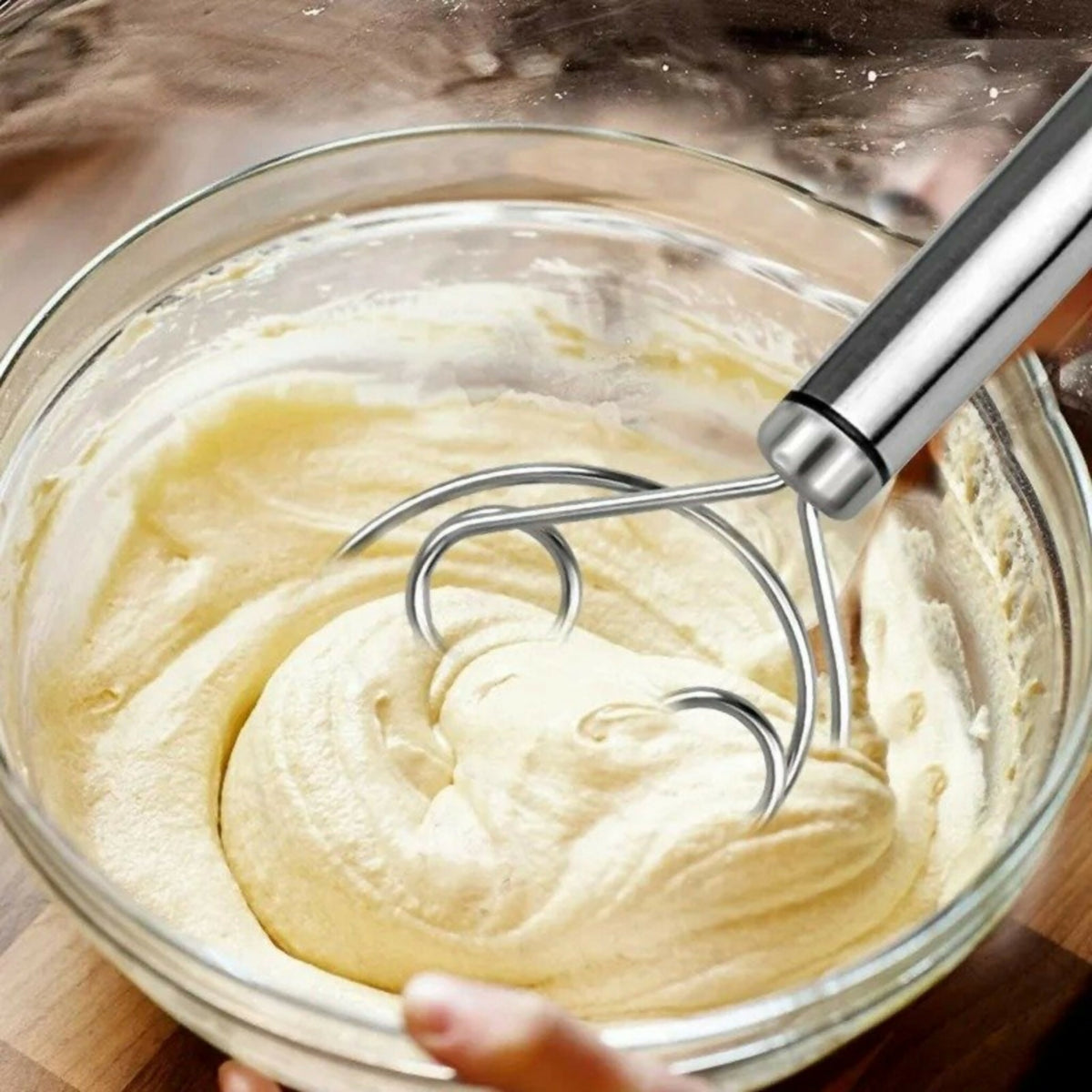 Manual Non Stick Steel Flour Cream Mixer Beater