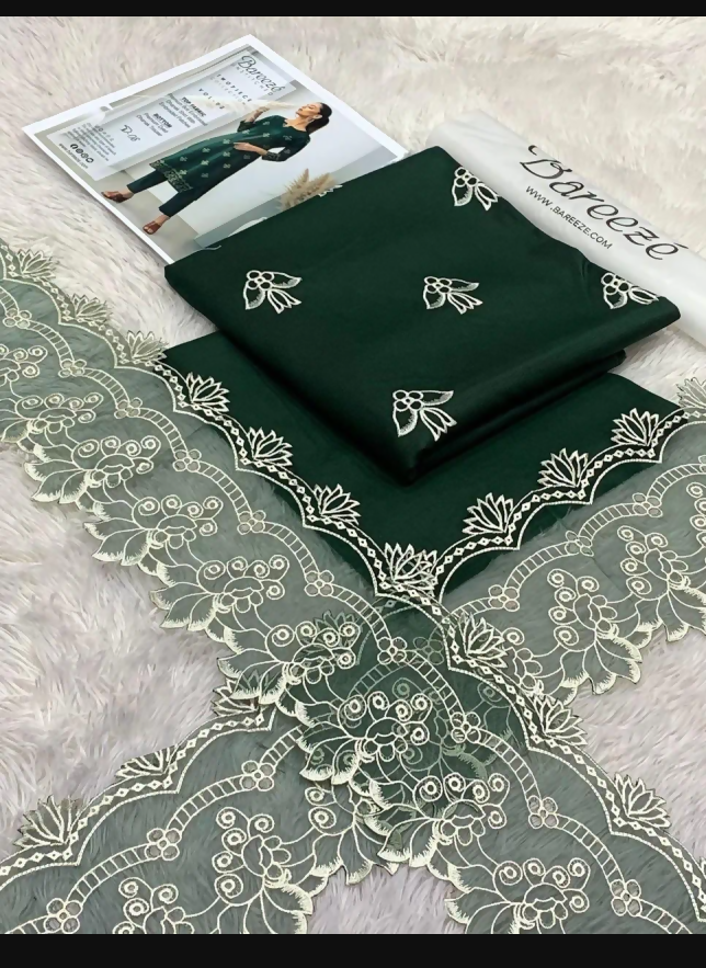 Green Embroidered Women's Lawn Suit Set