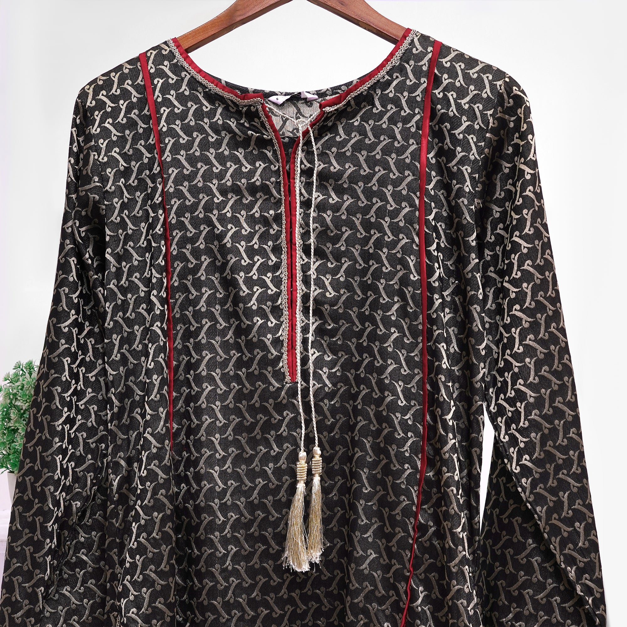 Black Lawn 3-Piece Suit