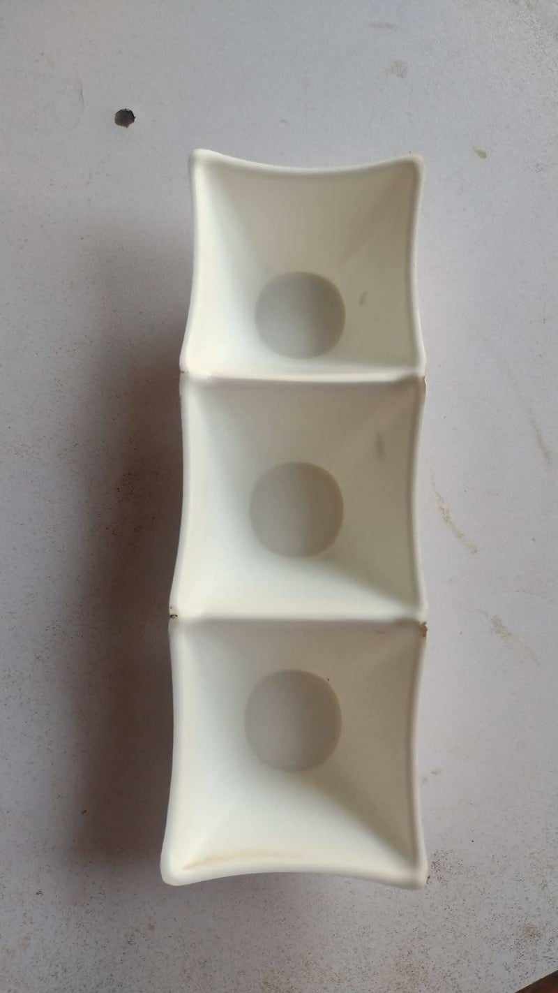 3 Grid Japanese Dip Sauce Tray Plastic