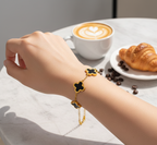 Clover Bracelet – Stainless Steel Elegant Minimalist Design