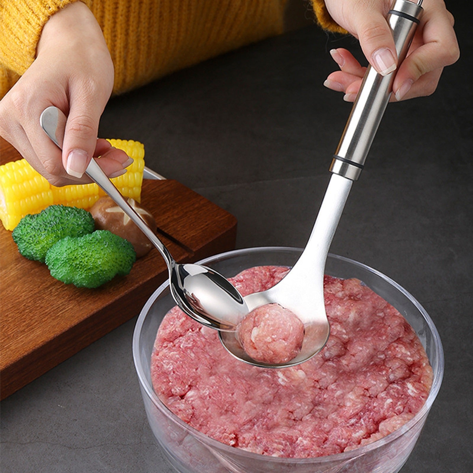 Stainless Steel Meatball Spoon – Non-Stick Scoop Ball Maker