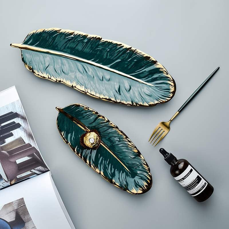 Nordic jewellery Feather Plate