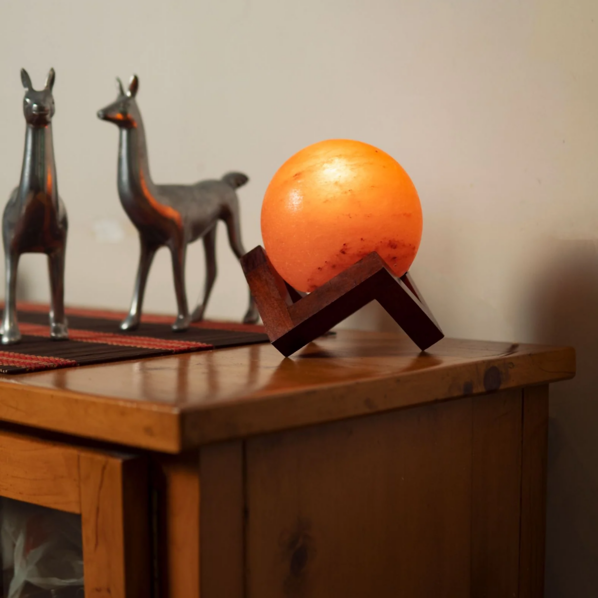 Himalayan Globe Light